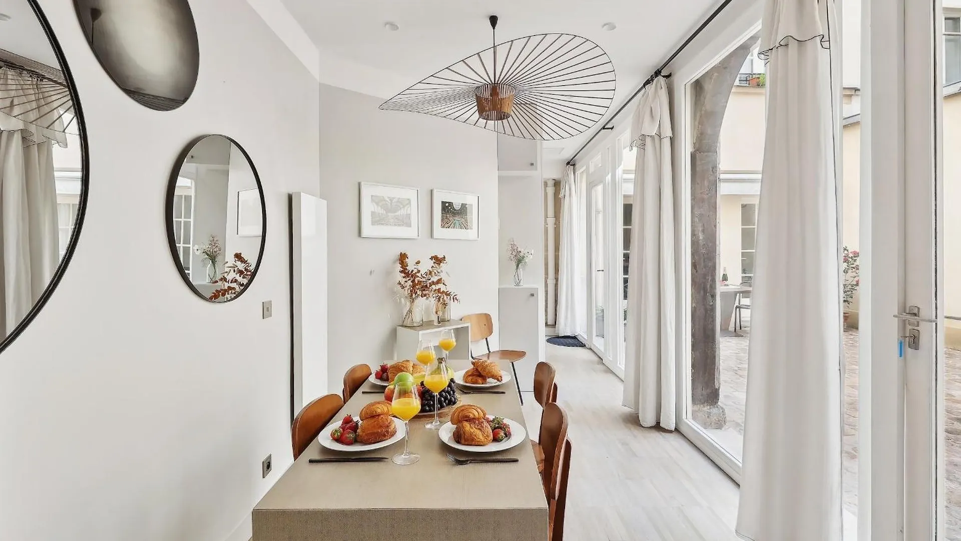 Le Marais & Place Des Vosges - Cityapartmentstay Paříž 0*,  Francie