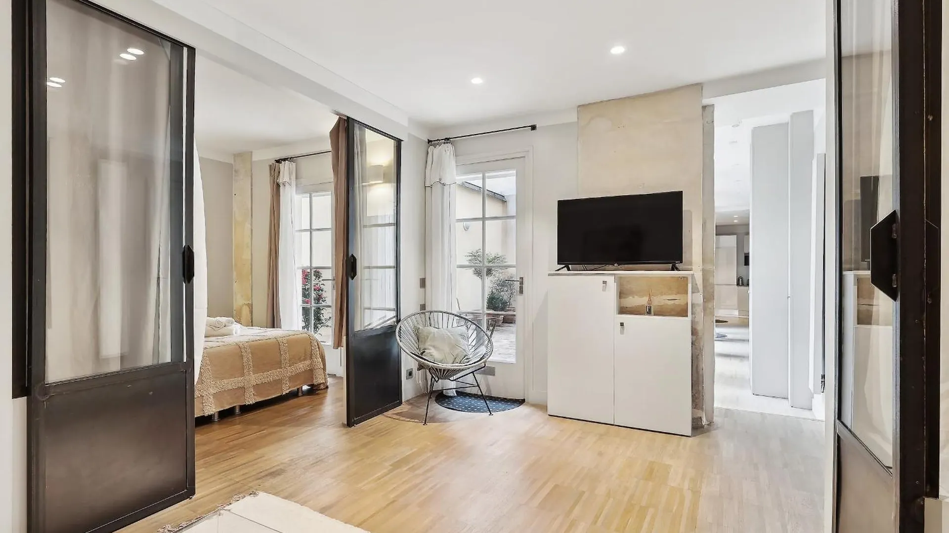 Le Marais & Place Des Vosges - Cityapartmentstay Paříž Apartmán
